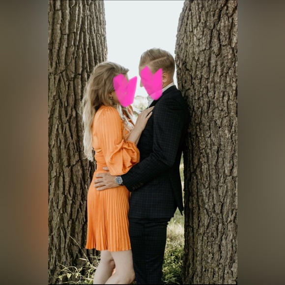 Snazzy Pleated Orange Asymmetrical A.L.C dress. - Picture 3 of 13